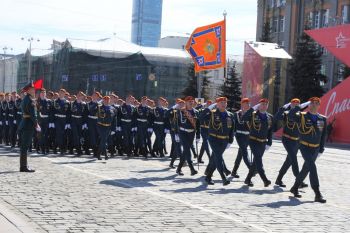 В институте состоялось награждение участников Парада Победы