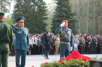 Начальник института принял участие в торжественно-траурной церемонии на Широкореченском мемориале