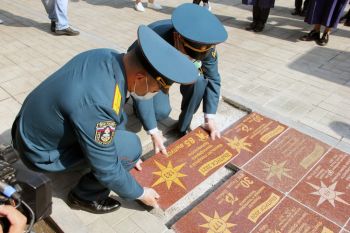 Выпускники 2021 года заложили памятные плиты и получили лейтенантские погоны 