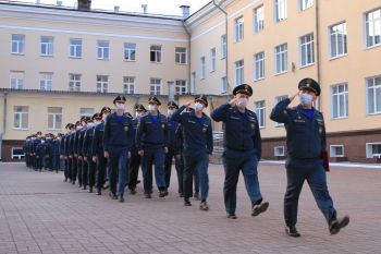 Выпускники 2021 года заложили памятные плиты и получили лейтенантские погоны 