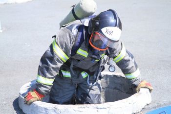 На базе учебно-спортивного центра прошёл смотр-конкурс на звание «Лучшее звено ГДЗС»