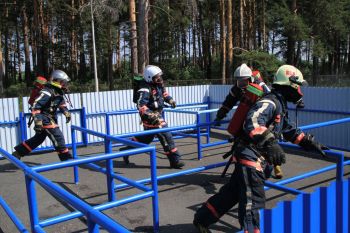 На базе учебно-спортивного центра прошёл смотр-конкурс на звание «Лучшее звено ГДЗС»