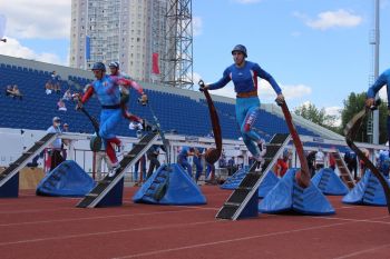 В Екатеринбурге завершился Чемпионат МЧС России по пожарно-спасательному спорту