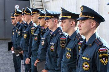 Выпускники института приступили к исполнению служебных обязанностей в территориальных органах МЧС России