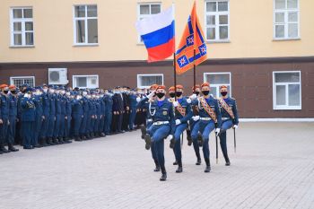 В Уральском институте ГПС МЧС России отпраздновали День знаний   