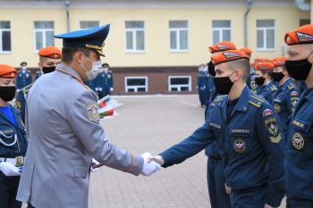 В Уральском институте ГПС МЧС России отпраздновали День знаний   