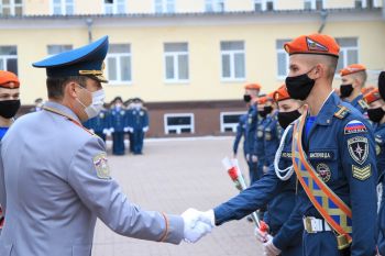 В Уральском институте ГПС МЧС России отпраздновали День знаний   