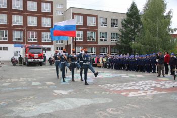 Начальник института принял участие в открытии профильных классов МЧС России в Екатеринбурге