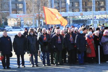 Личный состав вуза принял участие в церемонии возложения цветов