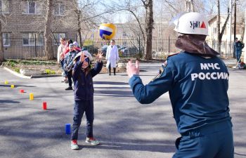 Молодёжная организация «Феникс» проводит мероприятия в рамках акции  «Весенняя неделя добра»