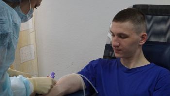 Личный состав вуза продолжает принимать участие в акциях по сдаче крови