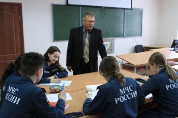  Второкурсники показали свои знания по дисциплине "Прикладная механика"