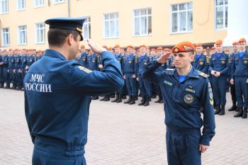 На территории института прошло торжественное мероприятие