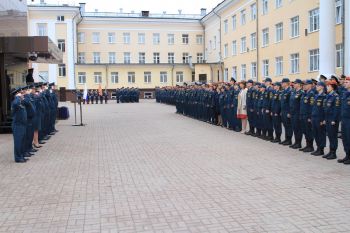 На территории института прошло торжественное мероприятие