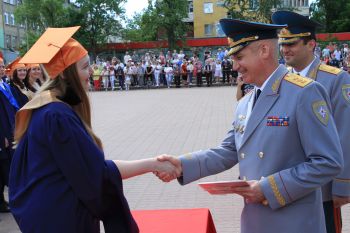 В Екатеринбурге «Брошены вверх монеты!»