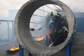 На территории загородной учебной базы института прошли тактико-специальные учения