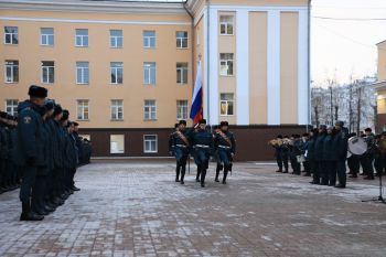 На территории вуза прошли праздничные мероприятия, посвященные празднованию Дня народного единства