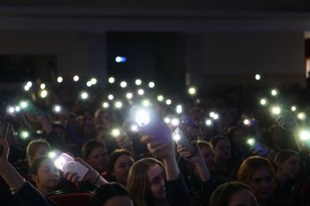 В преддверии 8 марта в вузе состоялся концерт, посвященный Международному женскому дню