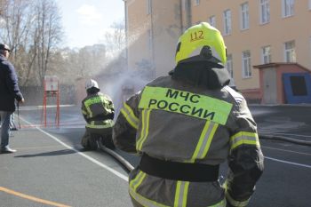 В преддверии праздника в Уральском институте ГПС МЧС России проходят праздничные мероприятия