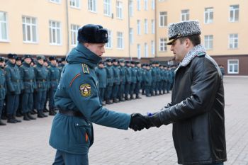 В вузе состоялось торжественное построение по случаю 100-летия общества «Динамо» 