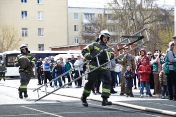 Уральский институт ГПС МЧС России отметил День пожарной охраны  яркими и насыщенными мероприятиями