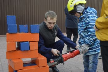 Уральский институт ГПС МЧС России отметил День пожарной охраны  яркими и насыщенными мероприятиями