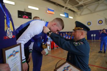 Курсанты и студенты вуза стали призёрами соревнований по плаванию