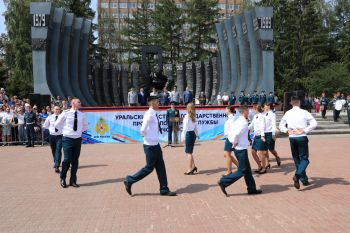 В Уральском институте ГПС МЧС России состоялся 87-ой выпуск молодых специалистов пожарно-технического профиля