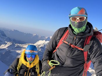 Студент вуза, рожденный с поражение опорно-двигательного аппарата, покорил Эльбрус