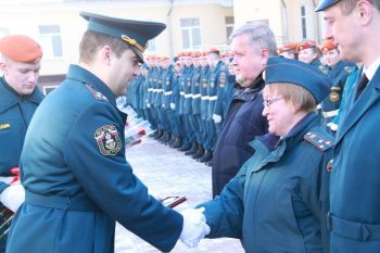 Торжественное построение в честь празднования 370-й годовщины со дня образования пожарной охраны России