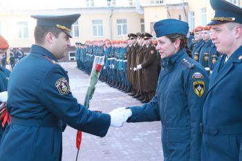 Торжественное построение в честь празднования 370-й годовщины со дня образования пожарной охраны России