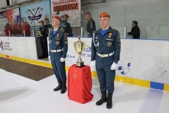 Очередной сезон Уральской хоккейной лиги силовых структур «Рожденные в СССР» завершен