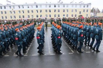 Участие Уральского института ГПС МЧС России в полномасштабной репетиции парада 