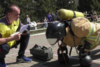 Победа команды Уральского института ГПС МЧС России в Чемпионате по функциональному и силовому многоборью пожарных и спасателей