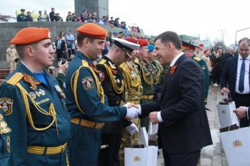 В рядах праздничного военного парада в честь 74-й годовщины Великой Победы