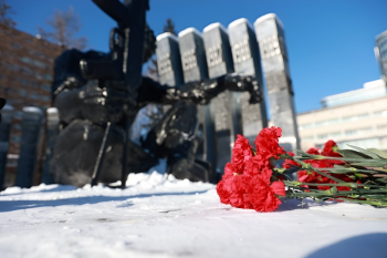 Личный состав института принял участие в митинге, посвящённом Дню памяти воинов-интернационалистов