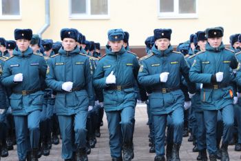 Обучающиеся института приступили к тренировкам к параду Победы