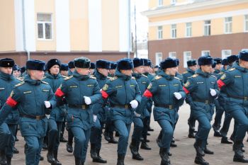 Обучающиеся института приступили к тренировкам к параду Победы