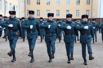 Обучающиеся института приступили к тренировкам к параду Победы