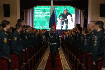 В Екатеринбурге стартовали Всероссийские соревнования «Кубок образовательных организаций высшего образования МЧС России» по пожарно-спасательному спорту