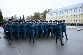 Парадные расчеты института приступили к гарнизонной тренировке к Параду Победы