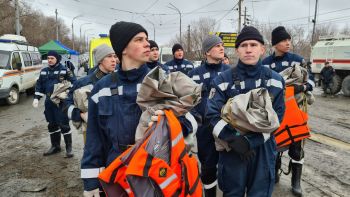 Аэромобильная группировка института ликвидирует последствия стихии в Орске