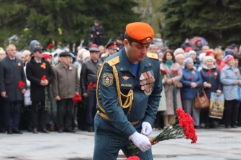 На Широкореченском мемориале Екатеринбурга прошел торжественный ритуал "Память"