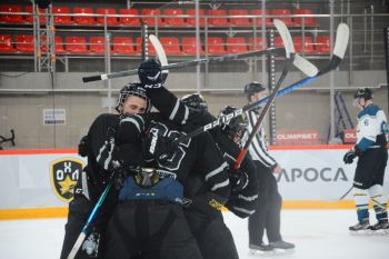 Второй год подряд команда «Огненный щит» становится чемпионом ОХЛ