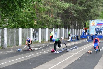 Команда института по пожарно-спасательному спорту уверенно движется вперед 