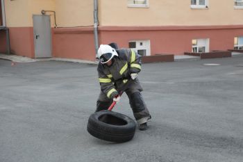 Первокурсники прошли испытания на право ношения берета