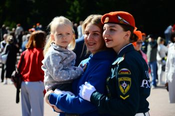 Александр Куренков поздравил первокурсников Уральского института ГПС МЧС России с принятием присяги