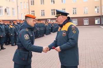 Торжественные мероприятия в честь Дня гражданской обороны России в Уральском институте ГПС МЧС России 