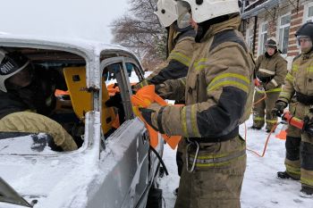 В институте завершилась программа по профессиональной подготовке по профессии «Пожарный»