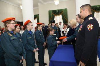 В институте прошло посвящение в кадеты учащихся подшефных кадетских классов города Екатеринбурга